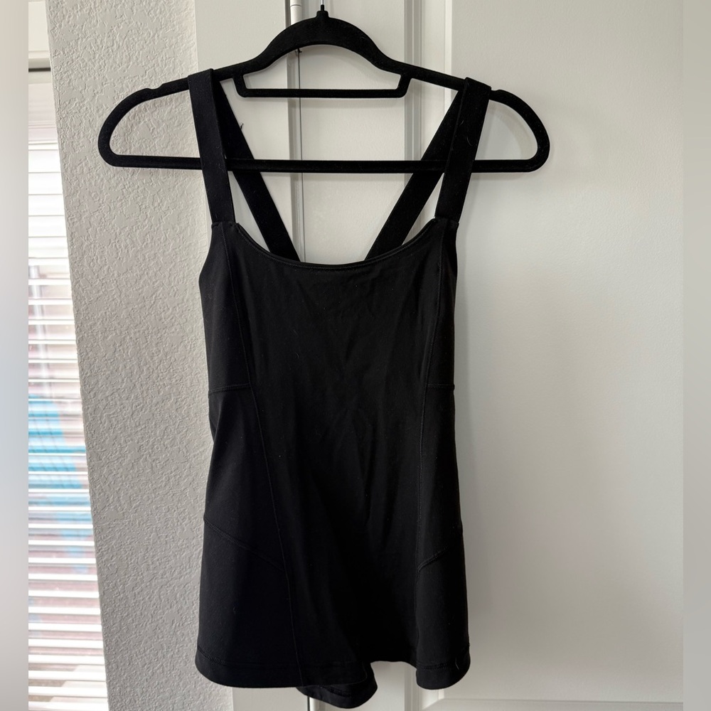 Black Sleeveless Top